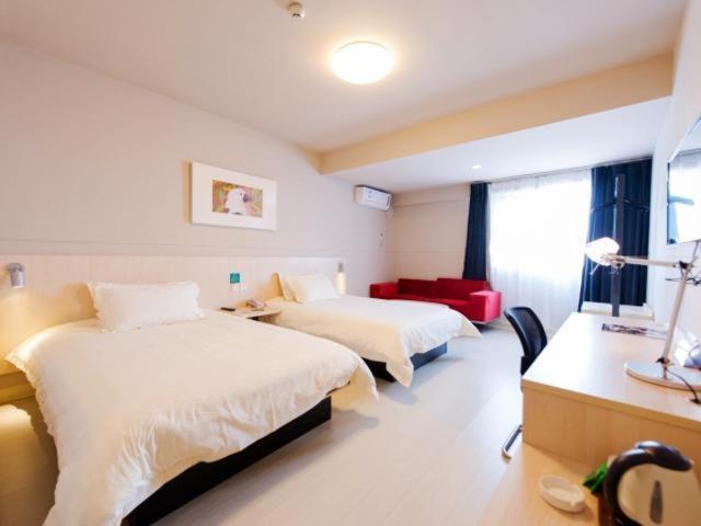 Jinjiang Inn Xianning Yinquan Avenue Hot Spring Hotel Exterior foto